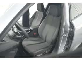 Peugeot 2008 (2024) thumbnail 28