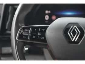 Renault Espace (2024) thumbnail 40