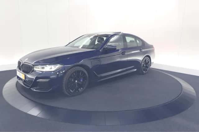 BMW 5-Serie (2022) thumbnail 86