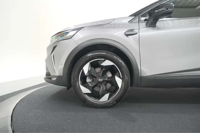 Renault Captur (2025) thumbnail 17