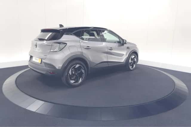 Renault Captur (2025) thumbnail 6