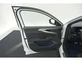 Renault Rafale (2024) thumbnail 78