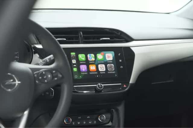Opel Corsa (2022) thumbnail 3