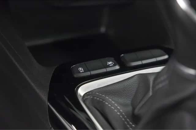Opel Corsa (2022) thumbnail 36