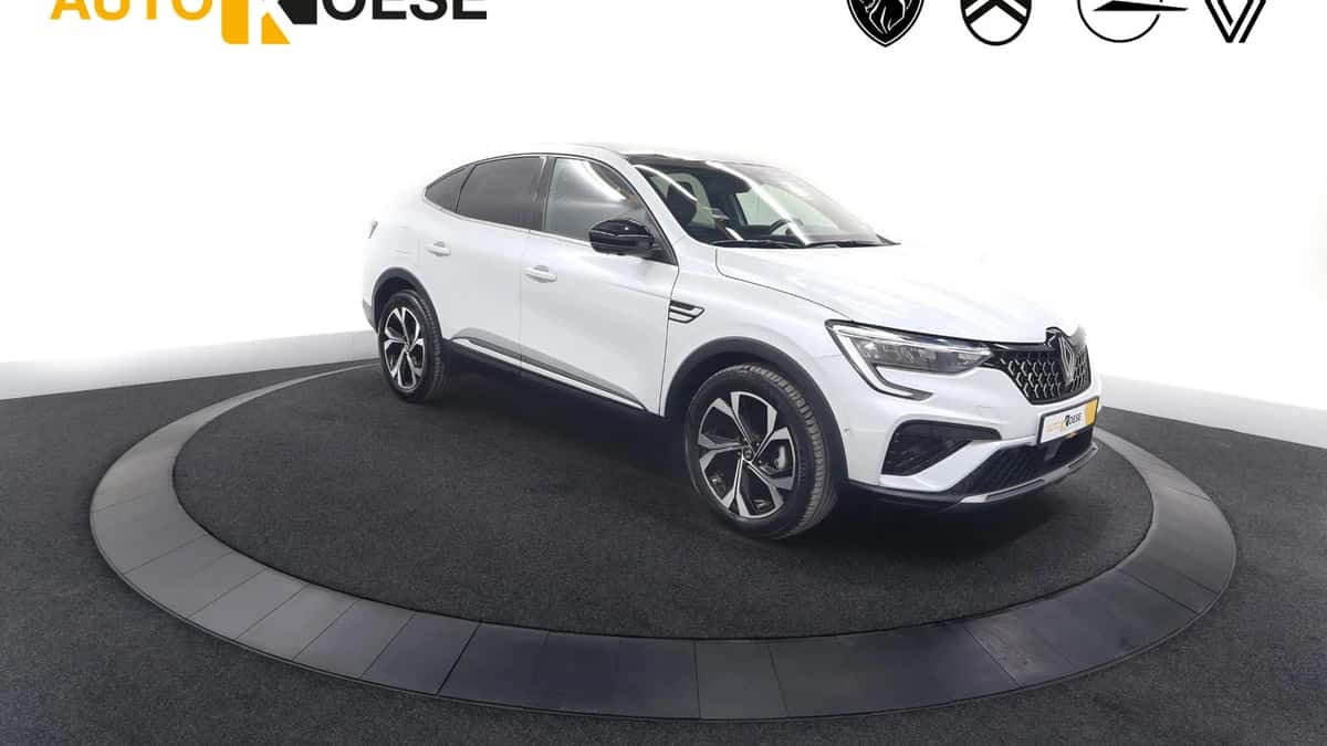 Renault Arkana (2024) — foto 1