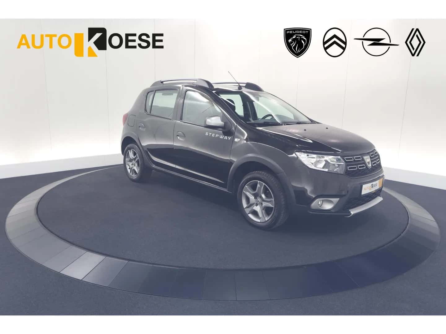 Dacia Sandero Stepway (2018) — foto 1