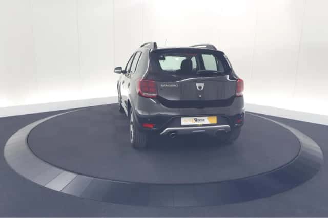 Dacia Sandero Stepway (2018) thumbnail 11