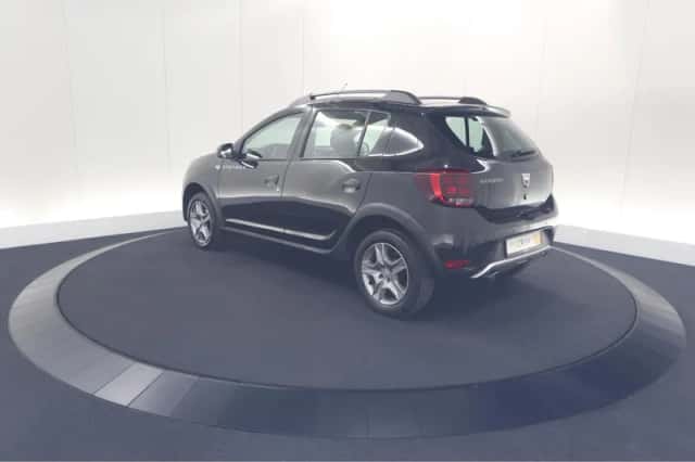 Dacia Sandero Stepway (2018) thumbnail 12