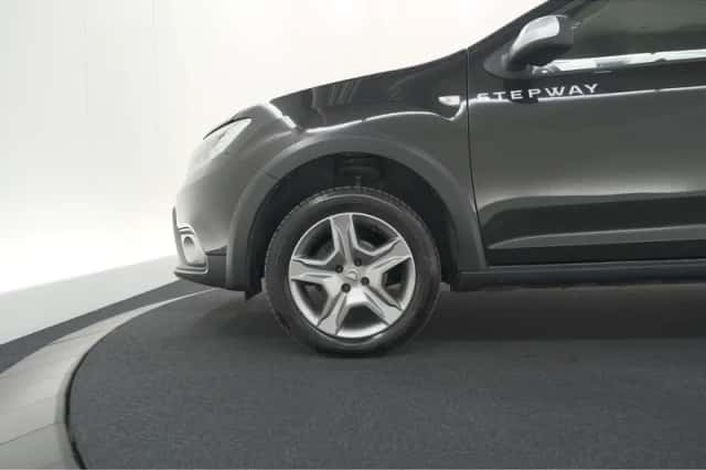 Dacia Sandero Stepway (2018) thumbnail 15