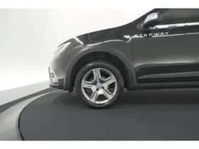 Dacia Sandero Stepway (2018) thumbnail 15