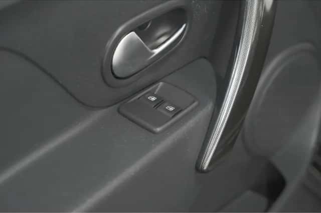 Dacia Sandero Stepway (2018) thumbnail 19