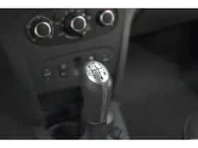 Dacia Sandero Stepway (2018) thumbnail 37