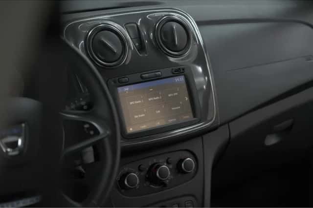 Dacia Sandero Stepway (2018) thumbnail 40