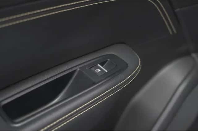 Renault Arkana (2024) thumbnail 26