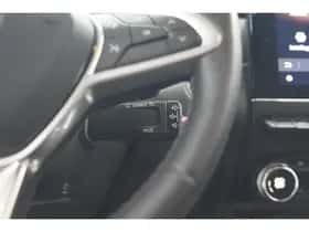 Renault Arkana (2024) thumbnail 36