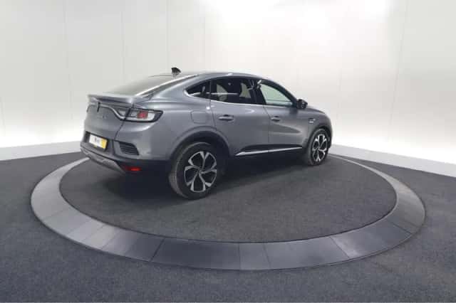 Renault Arkana (2024) thumbnail 5