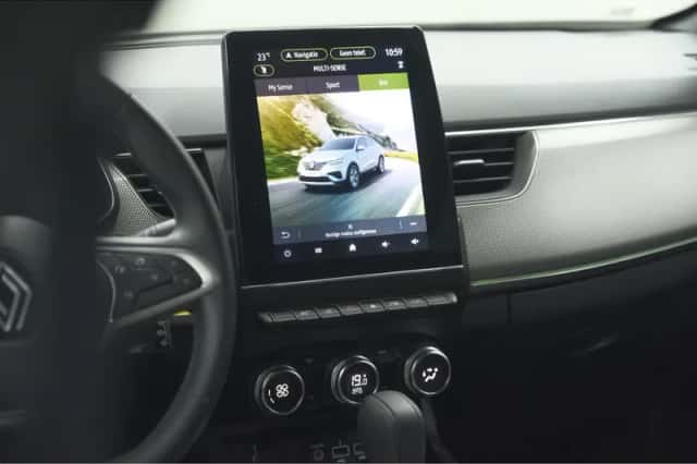 Renault Arkana (2024) thumbnail 70
