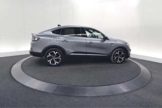 Renault Arkana (2024) thumbnail 8