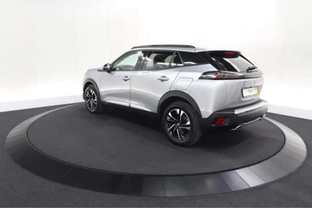 Peugeot 2008 (2020) thumbnail 12