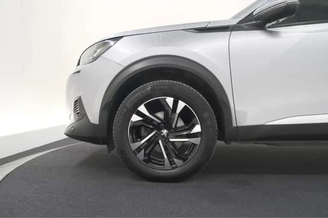 Peugeot 2008 (2020) thumbnail 17