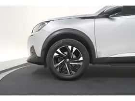 Peugeot 2008 (2020) thumbnail 17