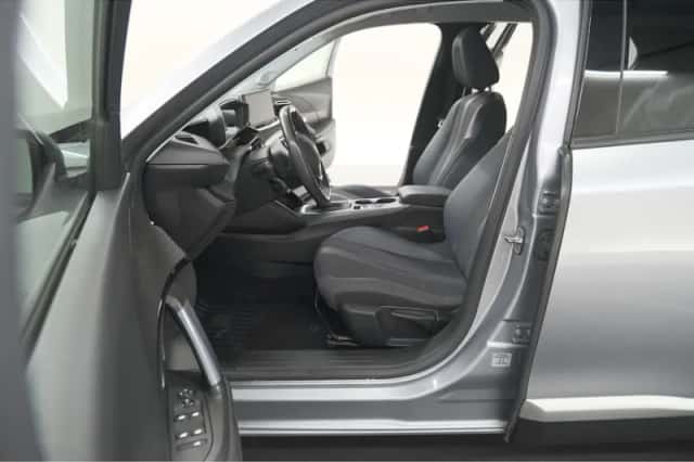 Peugeot 2008 (2020) thumbnail 22