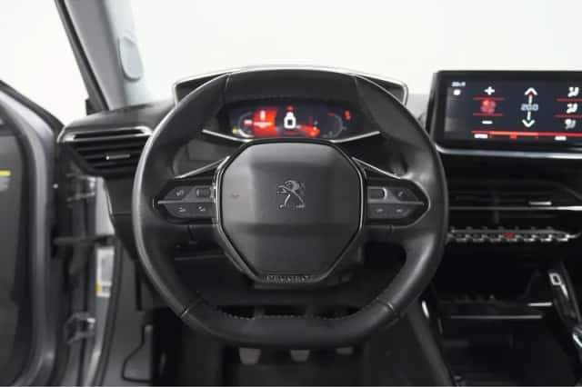 Peugeot 2008 (2020) thumbnail 27