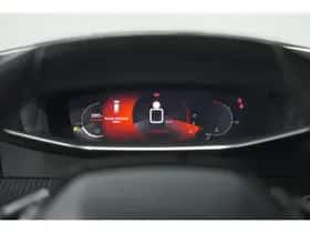 Peugeot 2008 (2020) thumbnail 35