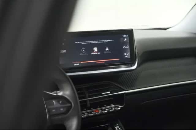 Peugeot 2008 (2020) thumbnail 46