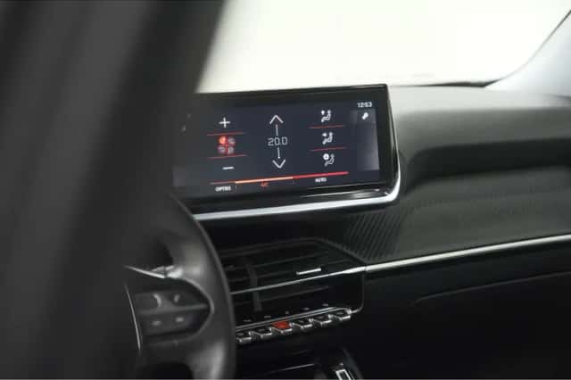 Peugeot 2008 (2020) thumbnail 47