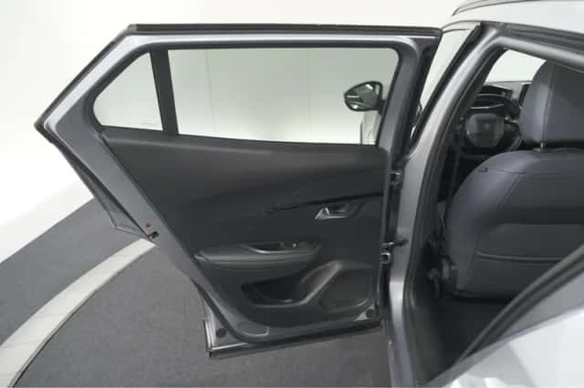 Peugeot 2008 (2020) thumbnail 57
