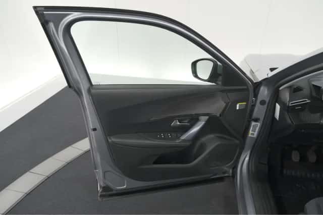 Peugeot 2008 (2020) thumbnail 58