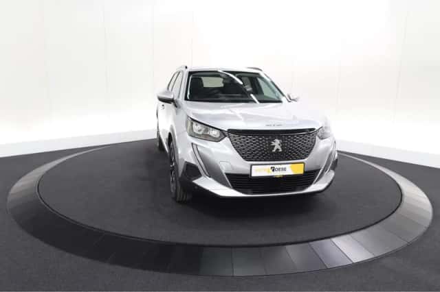 Peugeot 2008 (2020) thumbnail 63