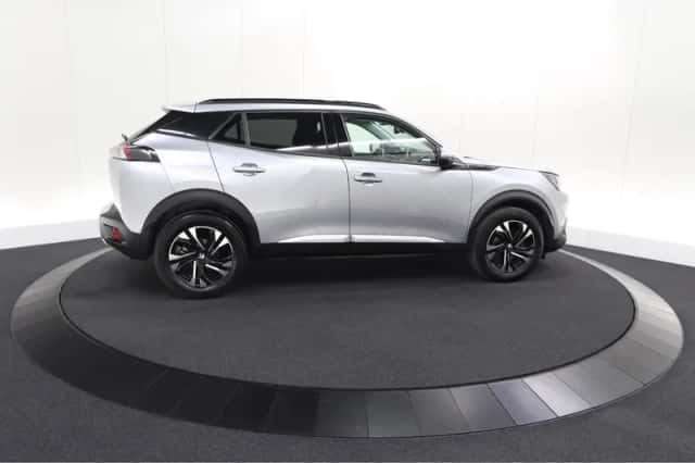 Peugeot 2008 (2020) thumbnail 9