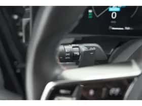 Renault Austral (2024) thumbnail 38