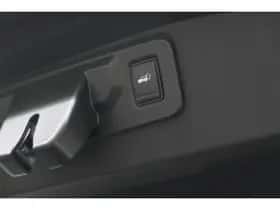 Renault Austral (2024) thumbnail 63