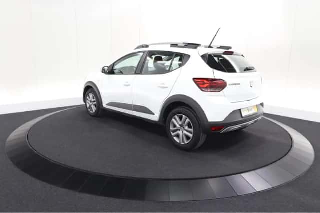 Dacia Sandero Stepway (2022) thumbnail 11