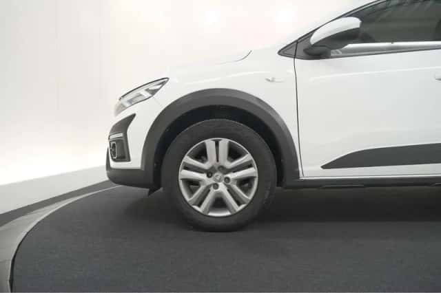 Dacia Sandero Stepway (2022) thumbnail 14