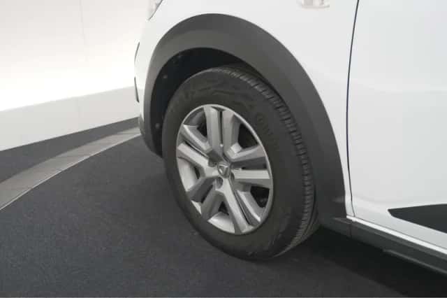 Dacia Sandero Stepway (2022) thumbnail 15