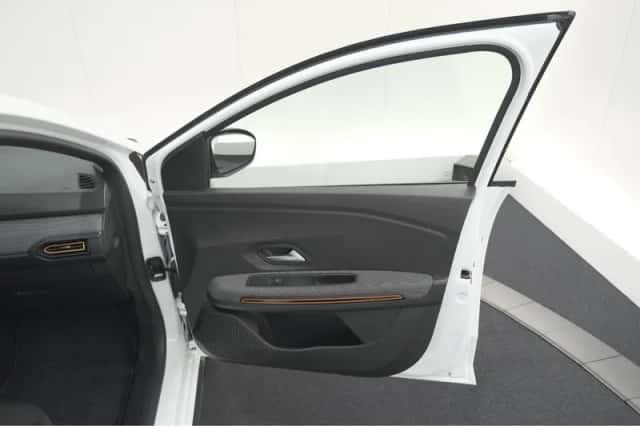Dacia Sandero Stepway (2022) thumbnail 49