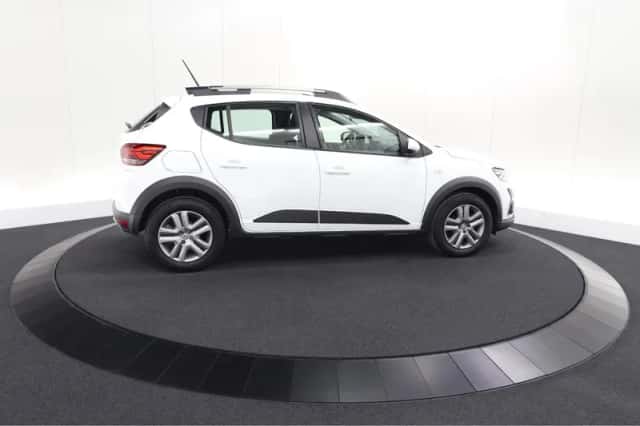 Dacia Sandero Stepway (2022) thumbnail 8