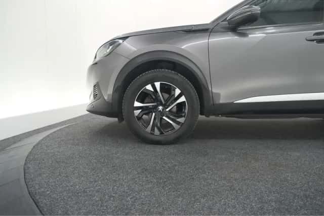 Peugeot 2008 (2020) thumbnail 17