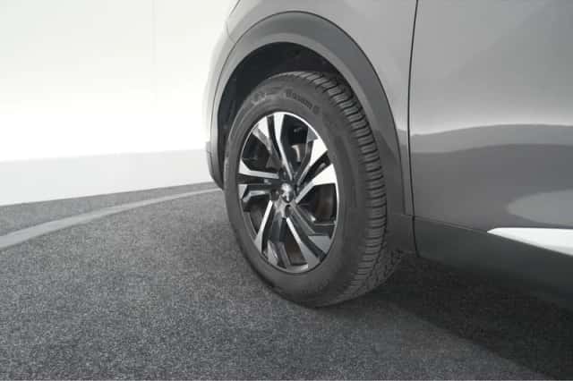 Peugeot 2008 (2020) thumbnail 18