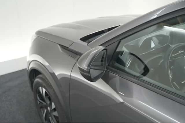 Peugeot 2008 (2020) thumbnail 19