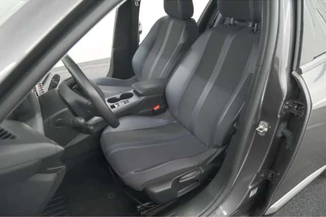 Peugeot 2008 (2020) thumbnail 26