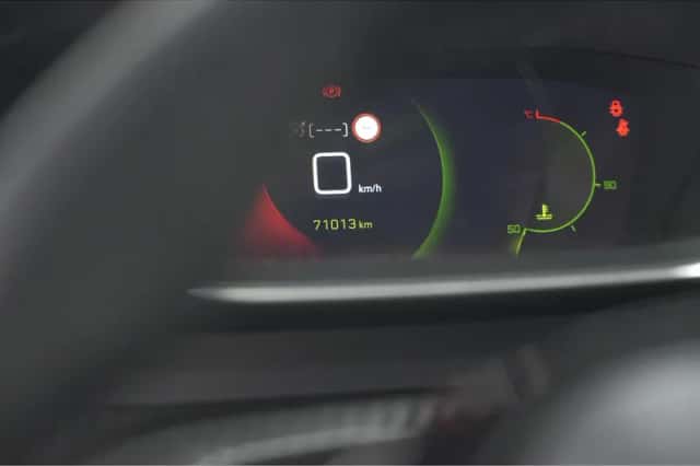 Peugeot 2008 (2020) thumbnail 38