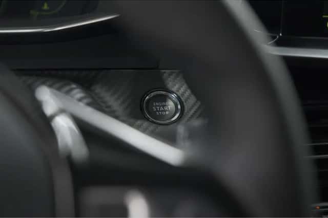 Peugeot 2008 (2020) thumbnail 45