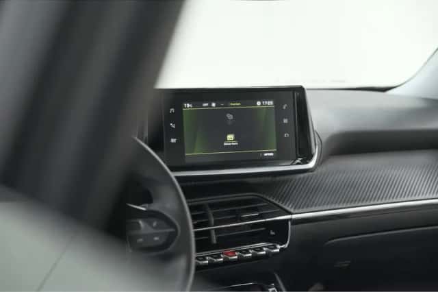 Peugeot 2008 (2020) thumbnail 56