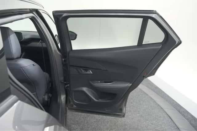 Peugeot 2008 (2020) thumbnail 61