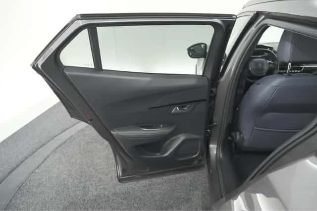 Peugeot 2008 (2020) thumbnail 63